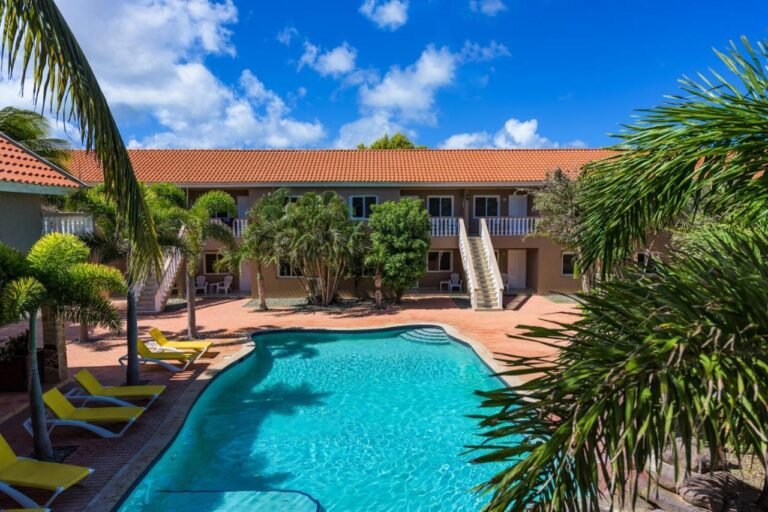 sebrinas resort noord pic 1 768x512
