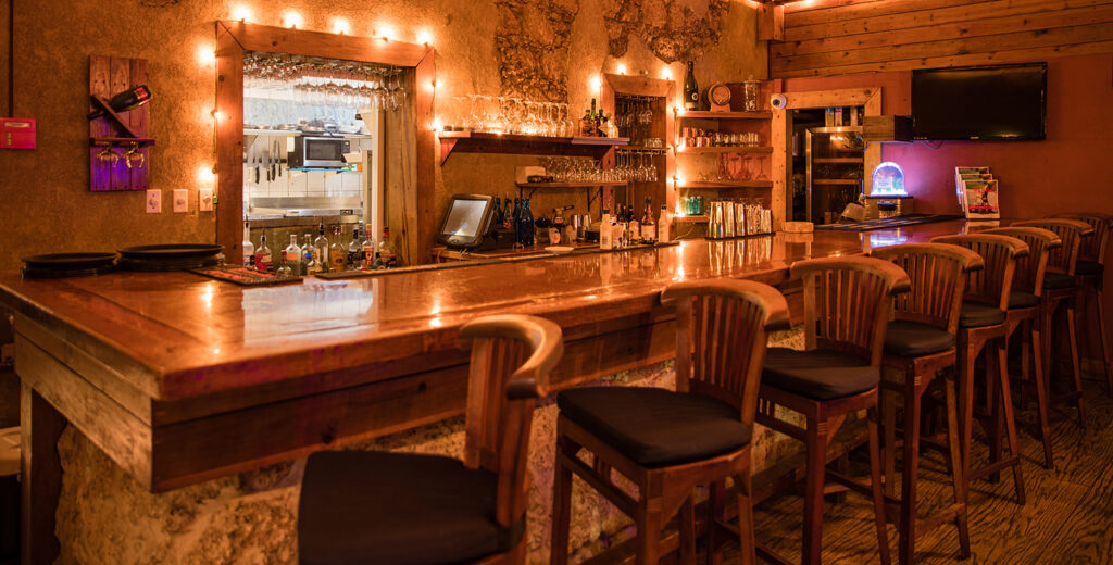 Yemanja bar1 1024x520