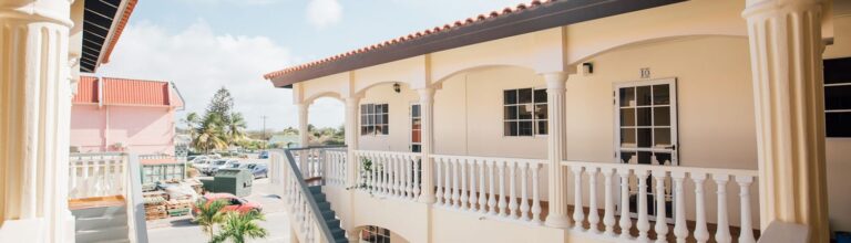 0Q0A4408 1500x430 1 768x220