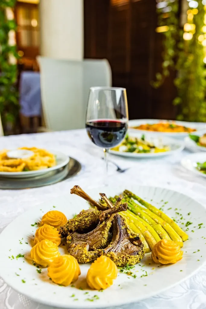 Anna Marias 83 683x1024