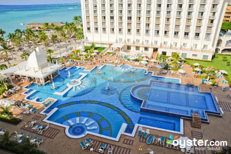 aruba hotels hotel riu palace aruba feature image 564c6606fc 768x512