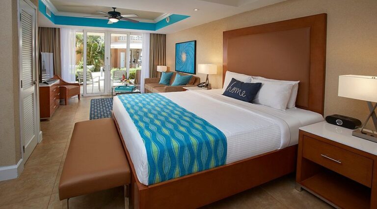 beach tower studio suite 768x427