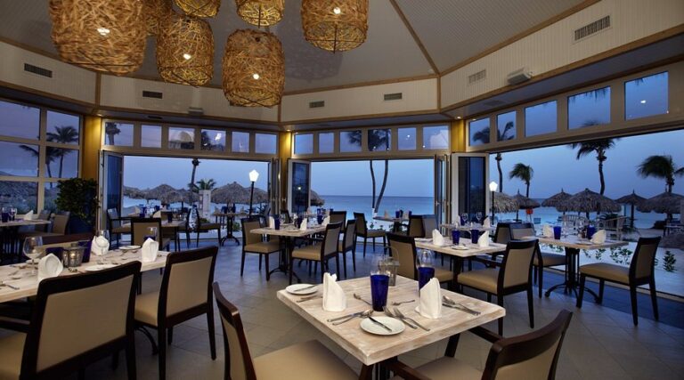 our restaurant has a 768x427