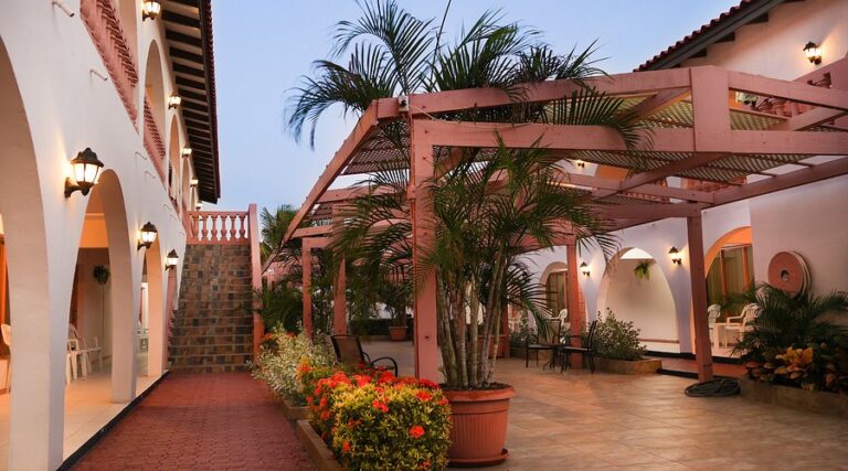 sasaki apartments patio 768x427