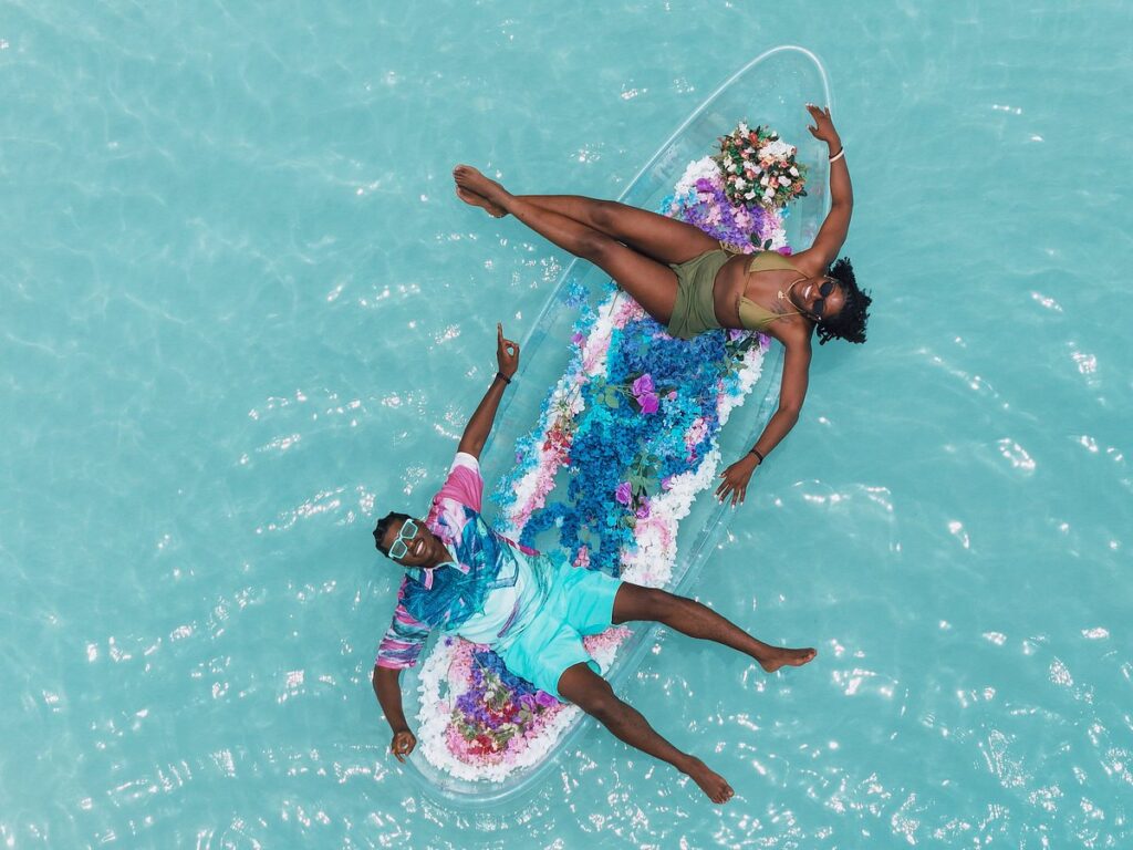 sibling flower photoshoot 1024x768