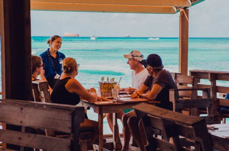 the pelican nest seafood grill bar 768x507