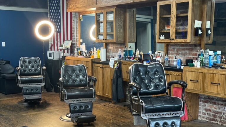 22a82bc12ccd4d48aaff91080ade80 parkers classic barber co biz photo 8560a96401f44774ac3156a9acd526 booksy 768x432