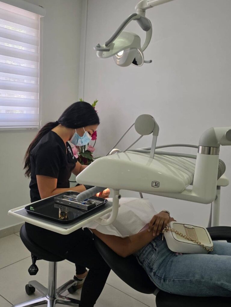 539127670 122208771278108718 7273575032065003050 n 768x1022