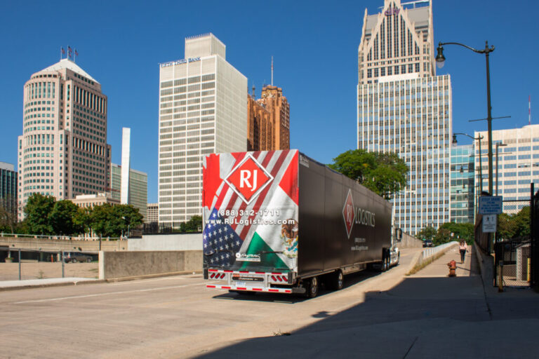 Cross boarder 1024x683 1 768x512