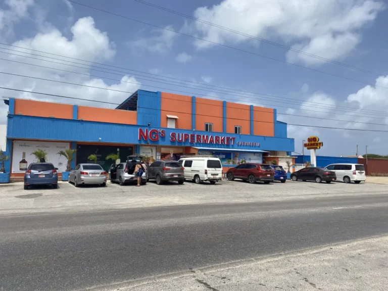 NGs aruba supermarket arubapapers 1024x768 1 768x576