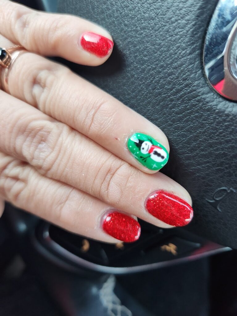 Secret Nail Spa c67199aa4c5f082e2db4a4cd6c62a6b7 768x1024