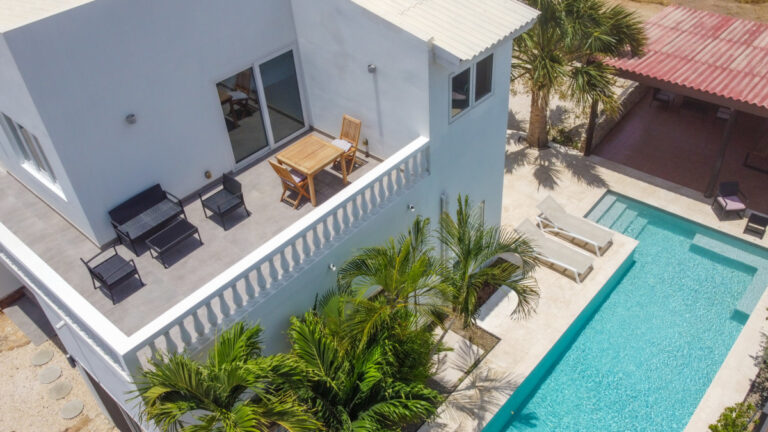 Villa Esmeralda Aruba holiday home aruba 1 768x432