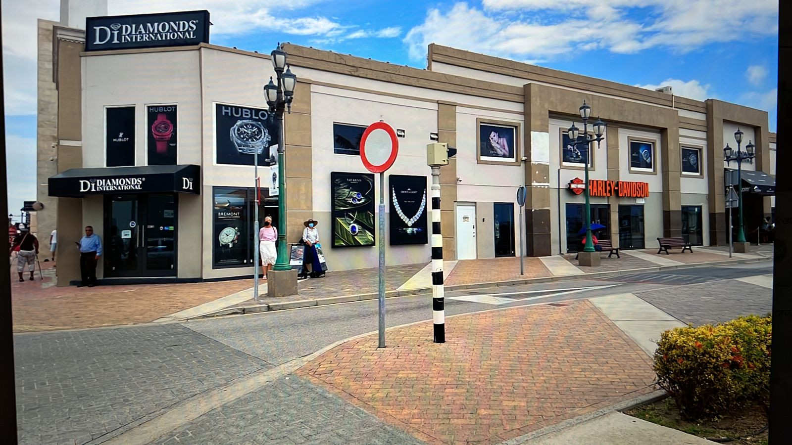 Diamonds International Aruba Featured image