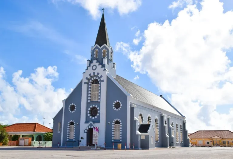 aruba church arubapapers 1024x699 1 768x524
