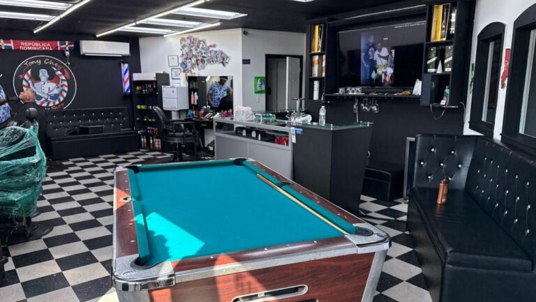 dc013251f80147468b42d71d54ed07 tony chey barbershop biz photo 5a853853522547bbbbc95287a3af2b booksy 768x433