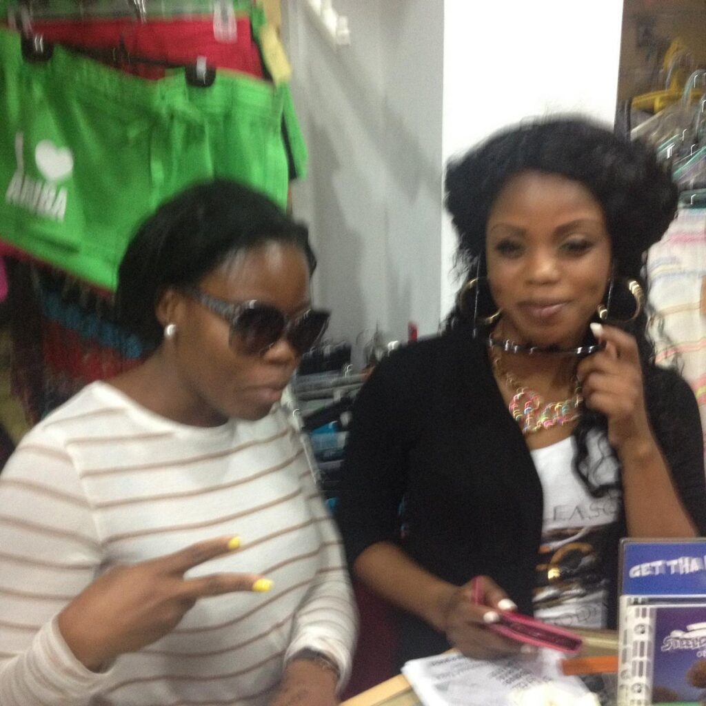 margorie souvenir 2 1024x1024