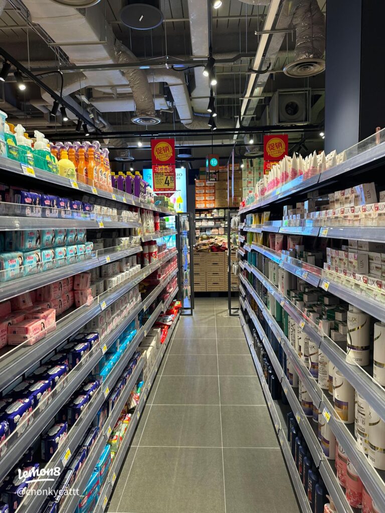 oQO00AQzyCGPyX4fhAAoaEEqeBMFNYSgb2IlDqtplv sdweummd6v text logo v1 QGNob25reWNhdHR0Xw q75 768x1024