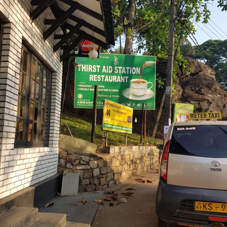 the restaurant 768x768