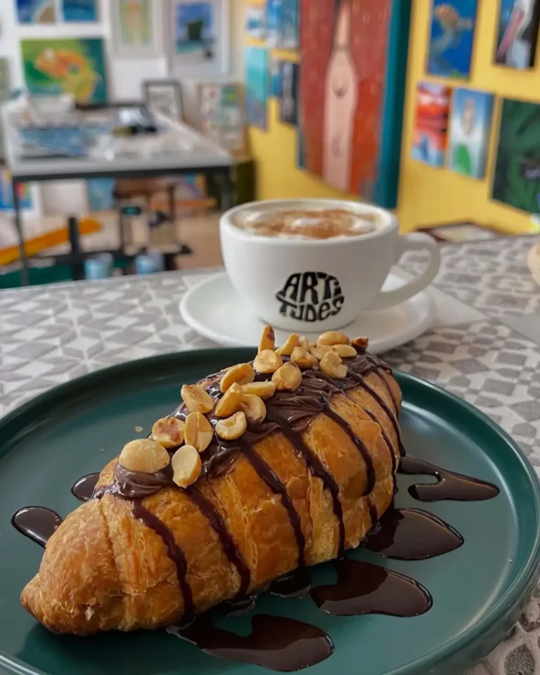 Artitudes Art Cafe 4   verkleind 768x960