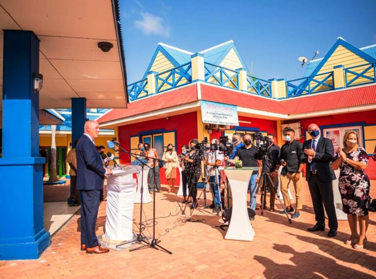 CMB OPENING 10 large 768x571