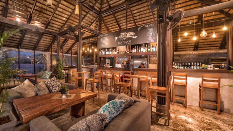 DSC8603 Pano bans diving koh tao restaurants 768x432