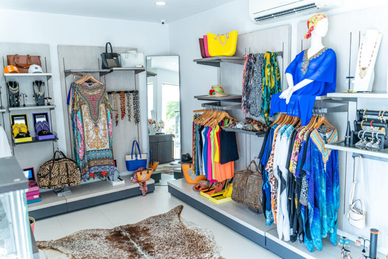 Eva Zissu Clothing Boutique at Ocean Z Hotel in Aruba 1024x682 1 768x512