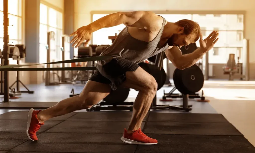 HOW GYM MEMBERSHIP IMPROVES SPORTS PERFORMANCE 1024x617