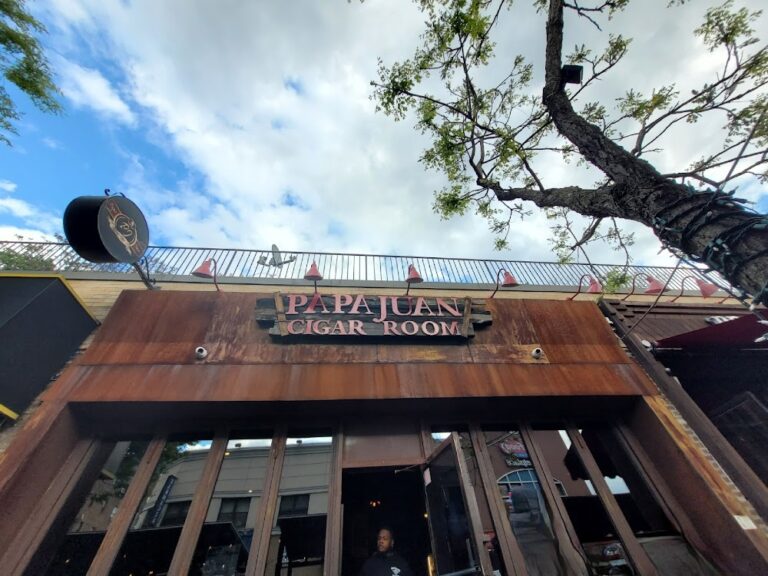 Papa Juan Cigar Room Bronx fc223a1e23364f0fe8c56183ce54ab36 768x576