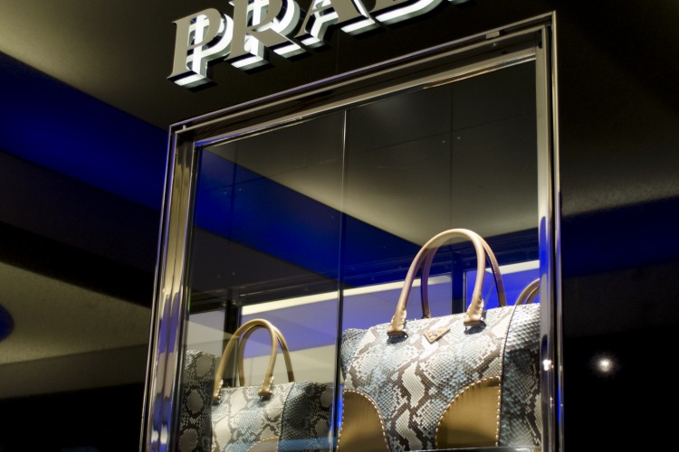 Prada Oranjestad Renassaince Mall Featured image