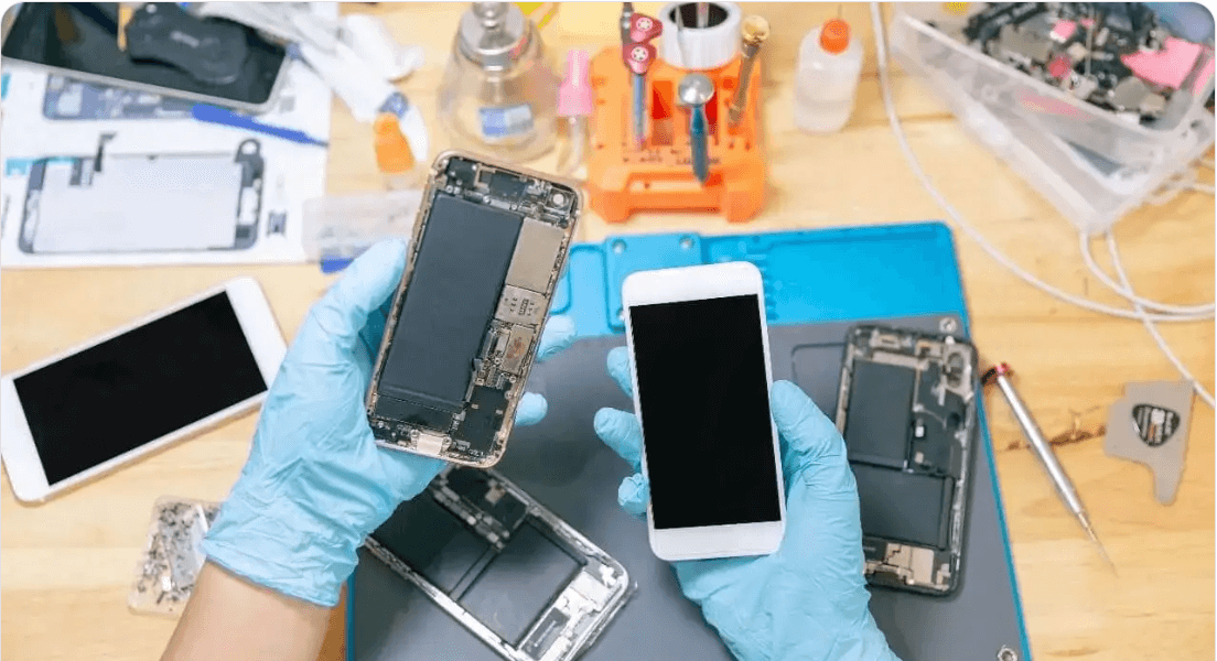 Smart Tips Store cellphone repairs & electric Featured image