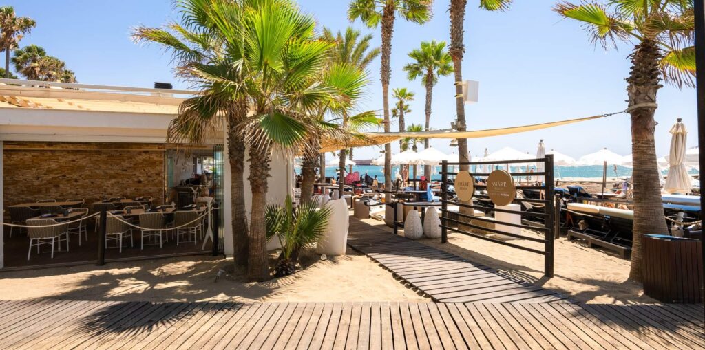 aib gallery 6 1 1 1024x509