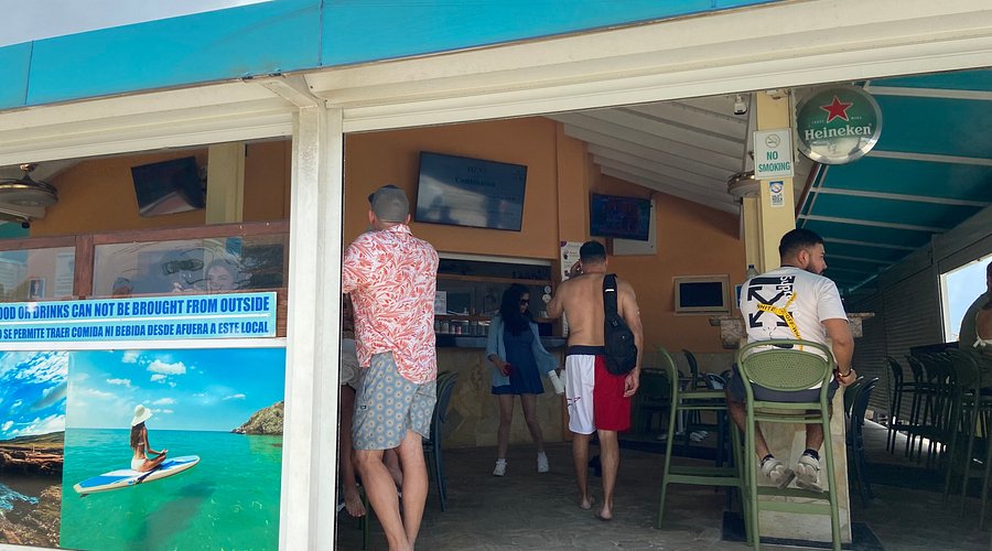 Blue Beach Bar & Terrace Aruba Featured image