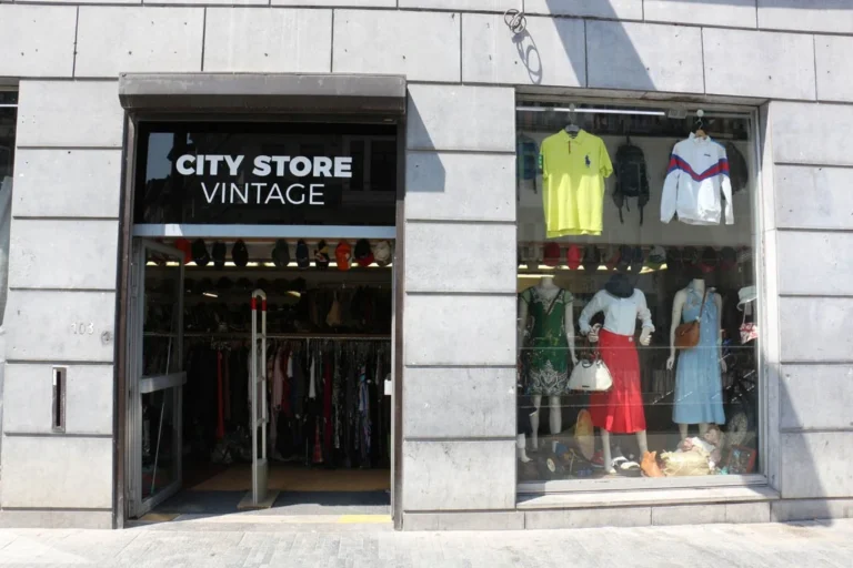 city store vintage 768x512