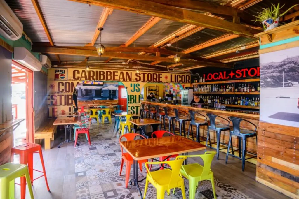 local store aruba.jpg 1024x683