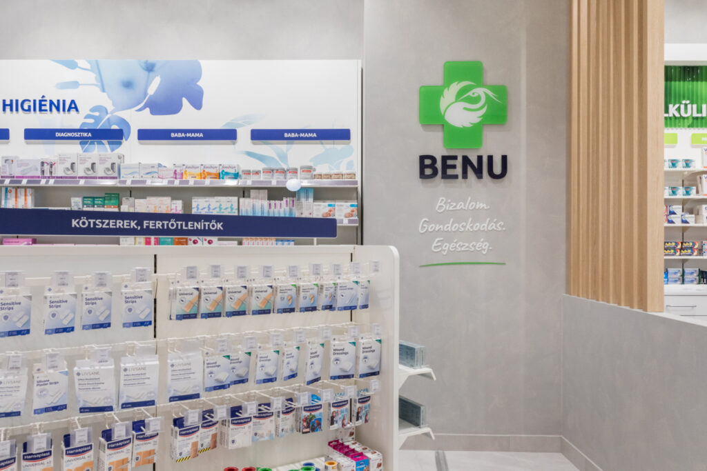 pharmacyWallSignageElements large 1024x683