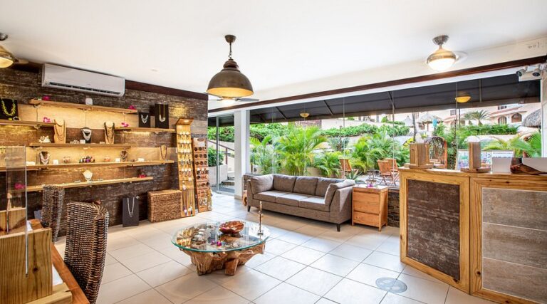 playa linda with the 768x427