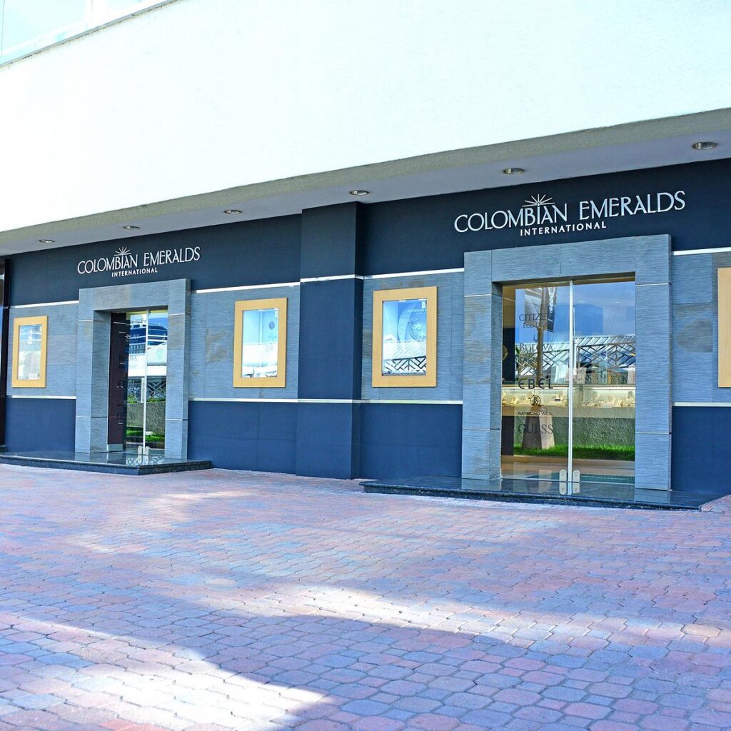 renaissance mall aruba 1024x1024