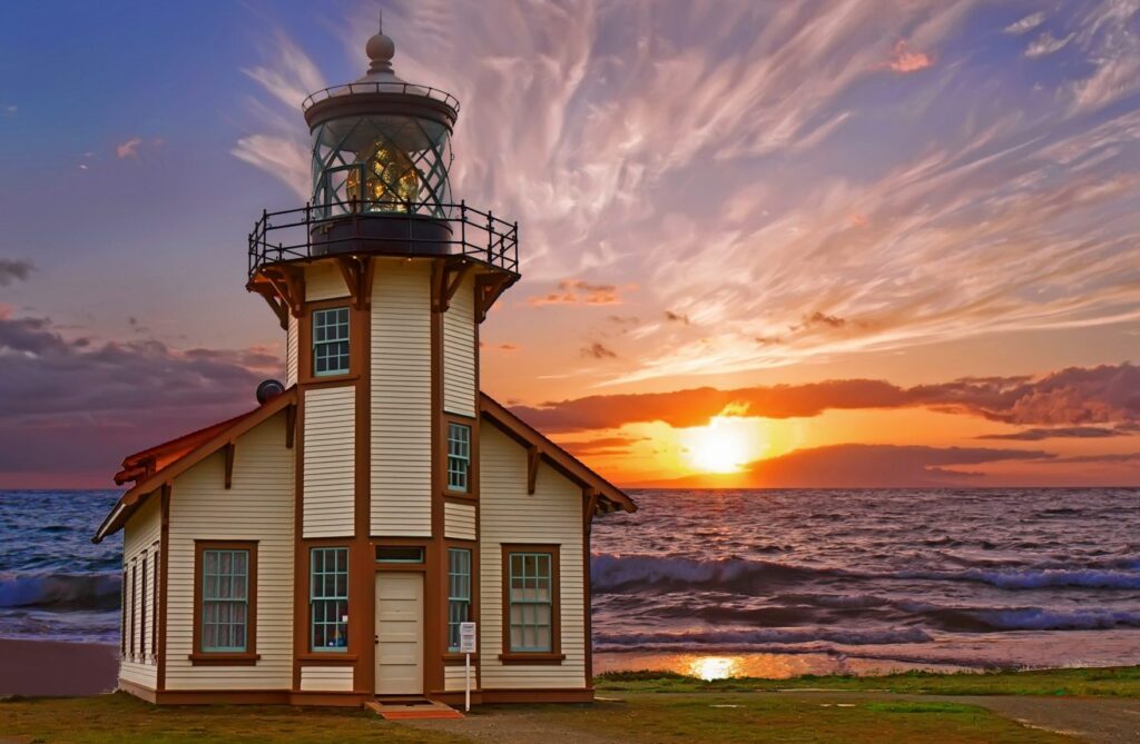 shutterstock 385030993 Point Cabrillo Light Station State Historic Park 2 MC2.jp 1 e1516539707242 1024x669