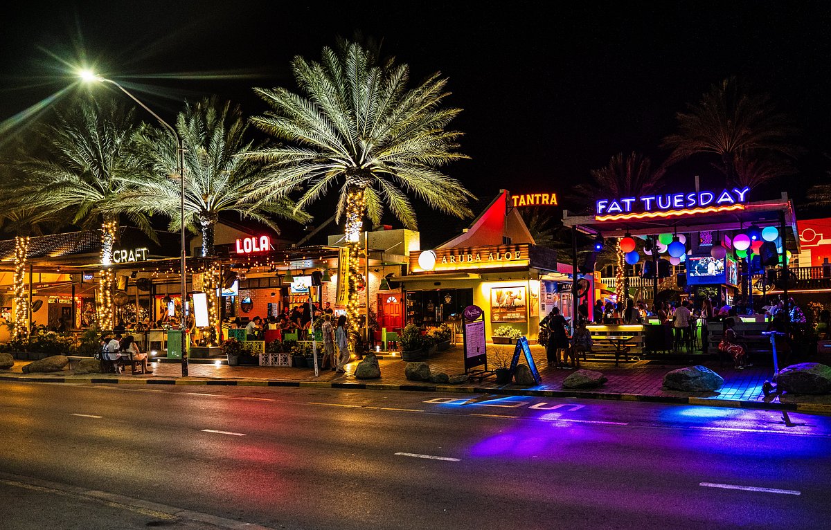 The Village Mall Aruba Featured image