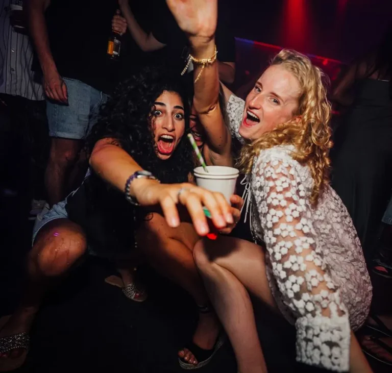 vibes at hidden nightclub 768x731